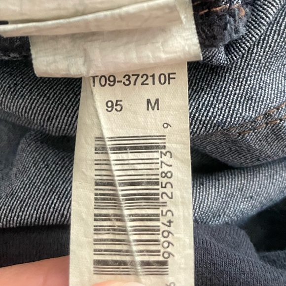 Thyme maternity flare jeans size M - Picture 6 of 6